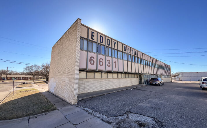 Pictures of Office property located at 6631 E Kellogg Dr, Wichita, KS 67207 for sales - image #1