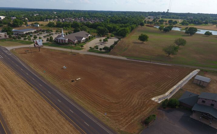 Pictures of Land property located at 411 U.S. Hwy 69 N, Bullard, TX 75757 for sales - image #1