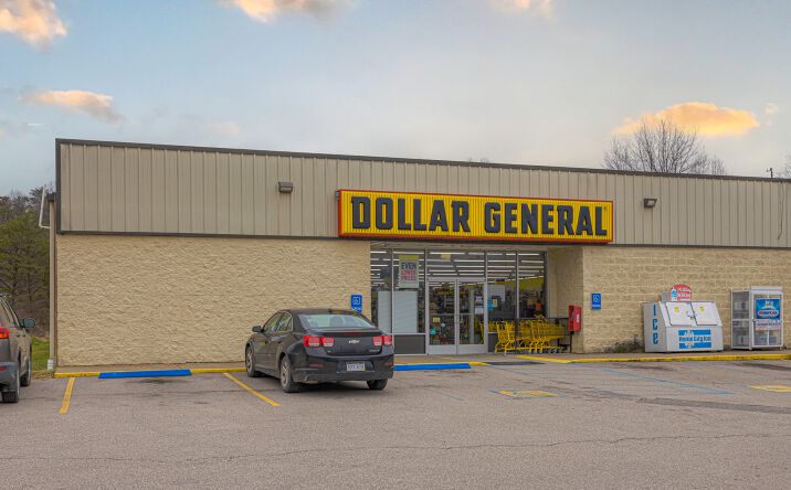 Pictures of Retail property located at 1890 US-60, Culloden, US 25510 for comps - image #1
