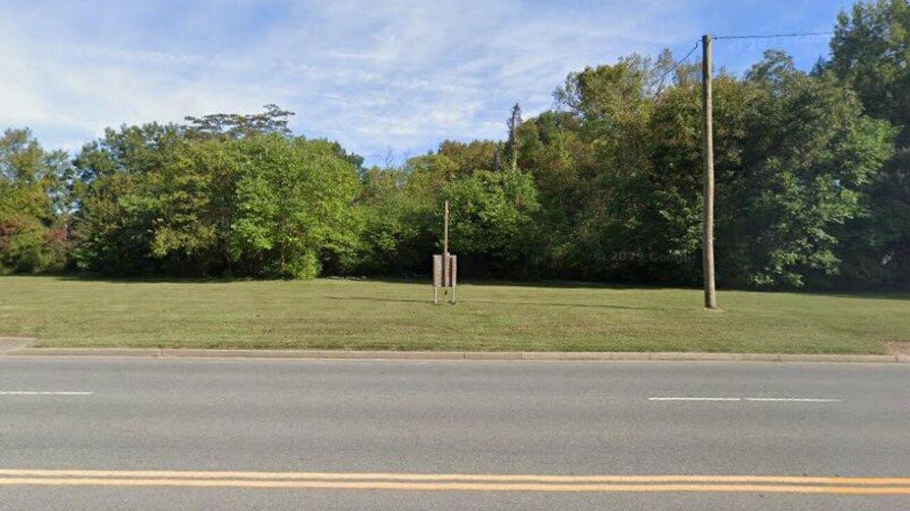 2728 Hungary Rd, Richmond, VA 23228