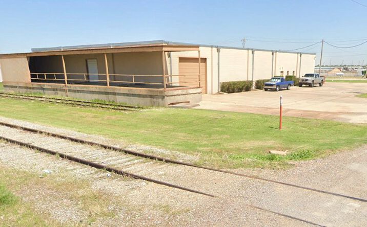 Pictures of Industrial property located at 711 Recycle Dr, Altus, OK 73521 for sales - image #1