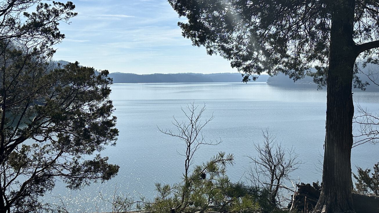 Lake cumberland, Jamestown, KY 03010