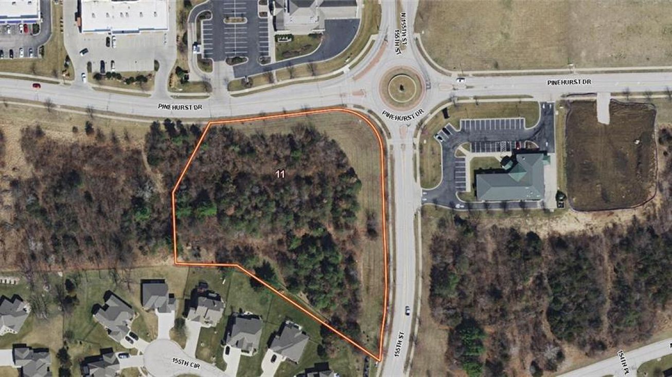 00000 Pinehurst Drive, Basehor, KS 66007