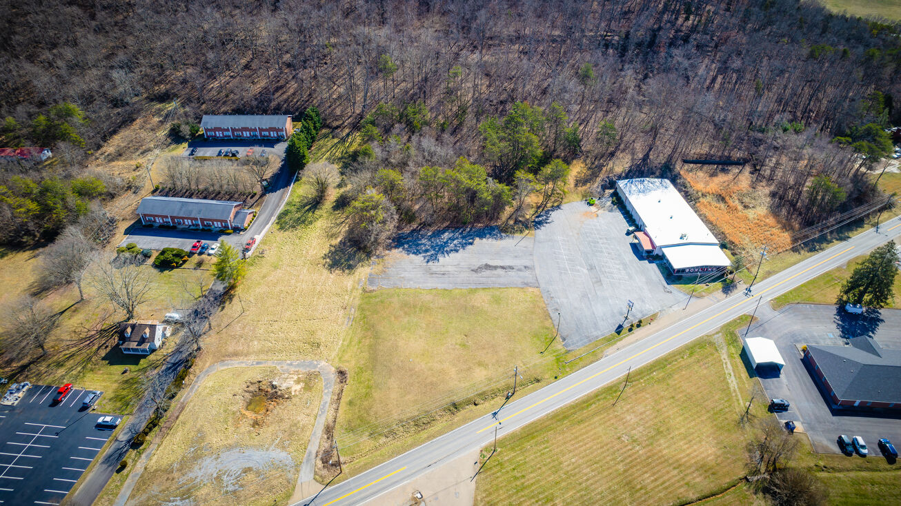 1410 E Main St, Rogersville, TN 37857