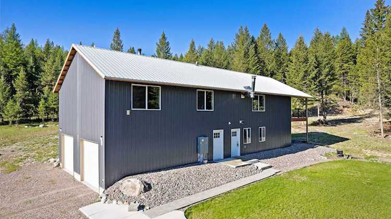 1050 Rogers Lake Rd, Kila, MT 59920