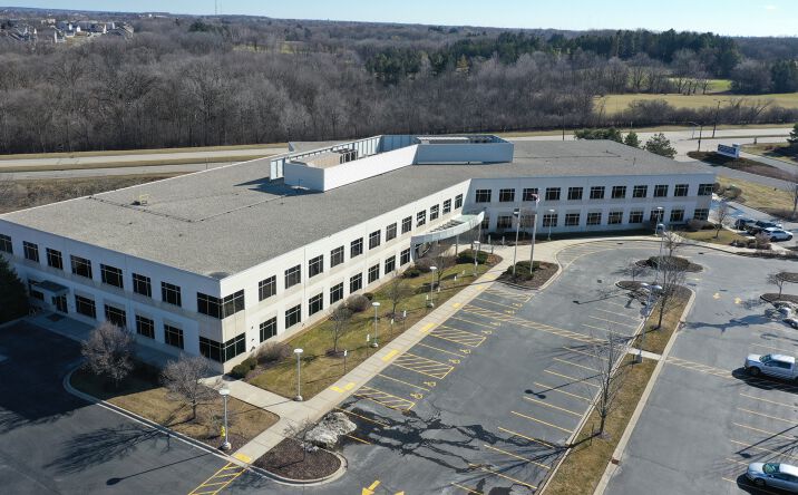 Pictures of Office property located at N86W12500 Westbrook Crossing, Menomonee Falls, WI 53051 for sales - image #1