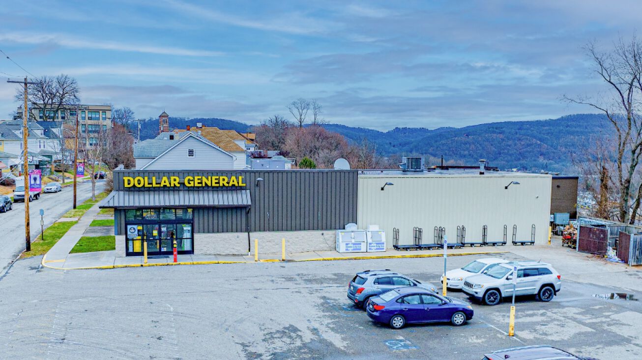 523 Franklin Ave, Vandergrift, PA 15690