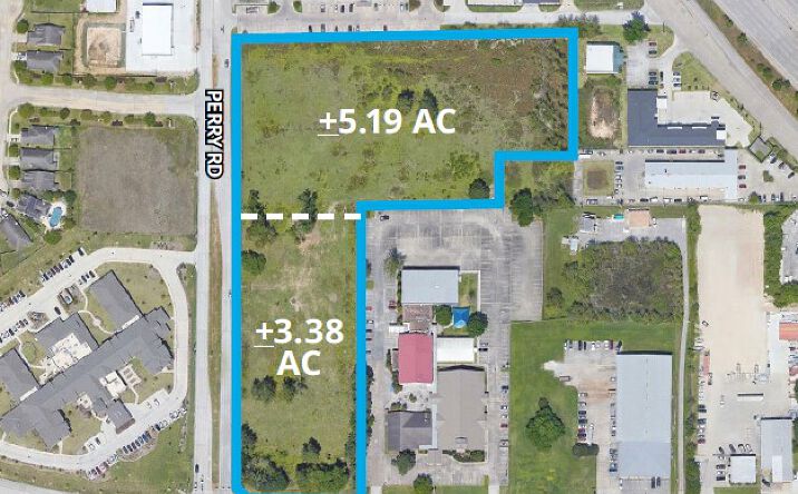 Pictures of Land property located at Perry Rd, Houston, TX 77070 for sales - image #1
