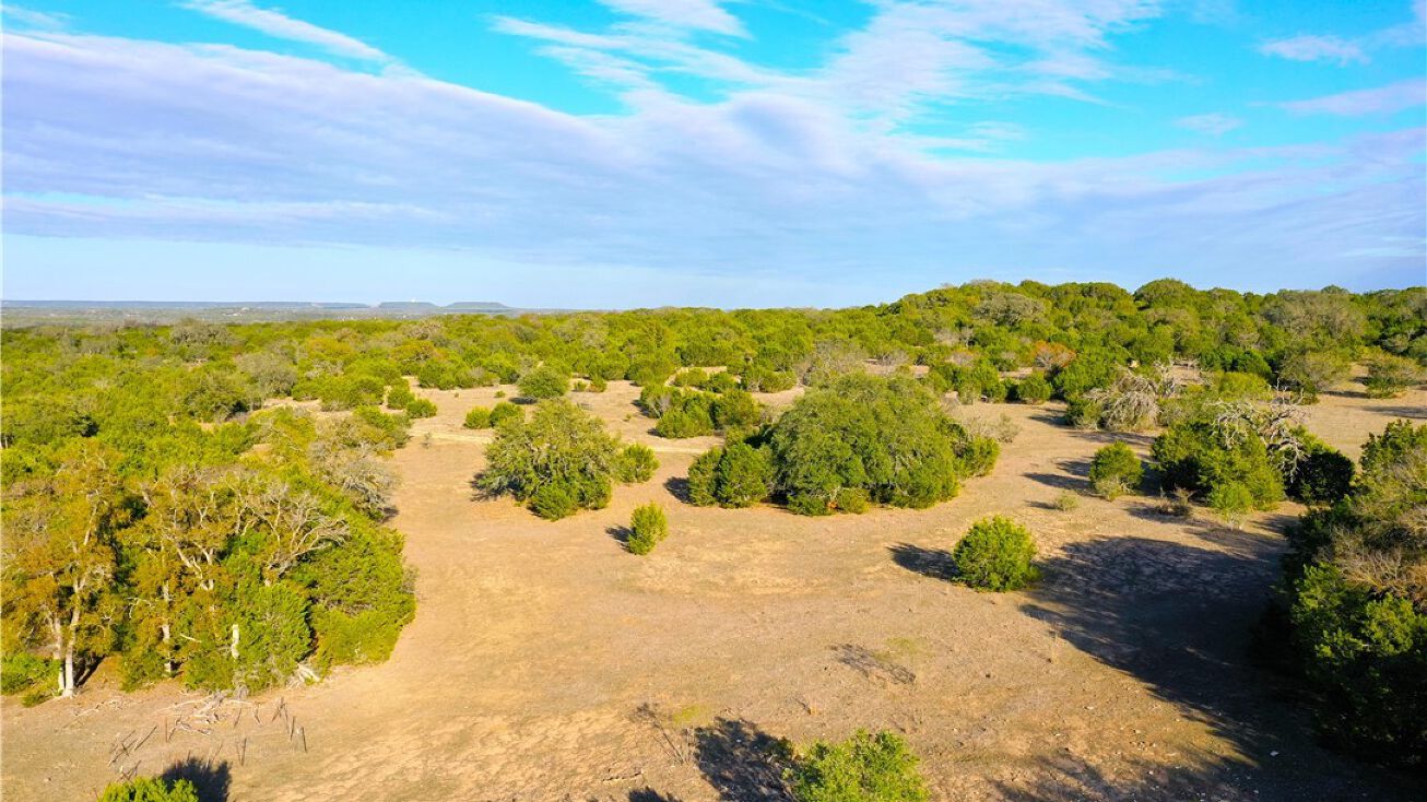 2 Co Rd 223, Kempner, TX 76539