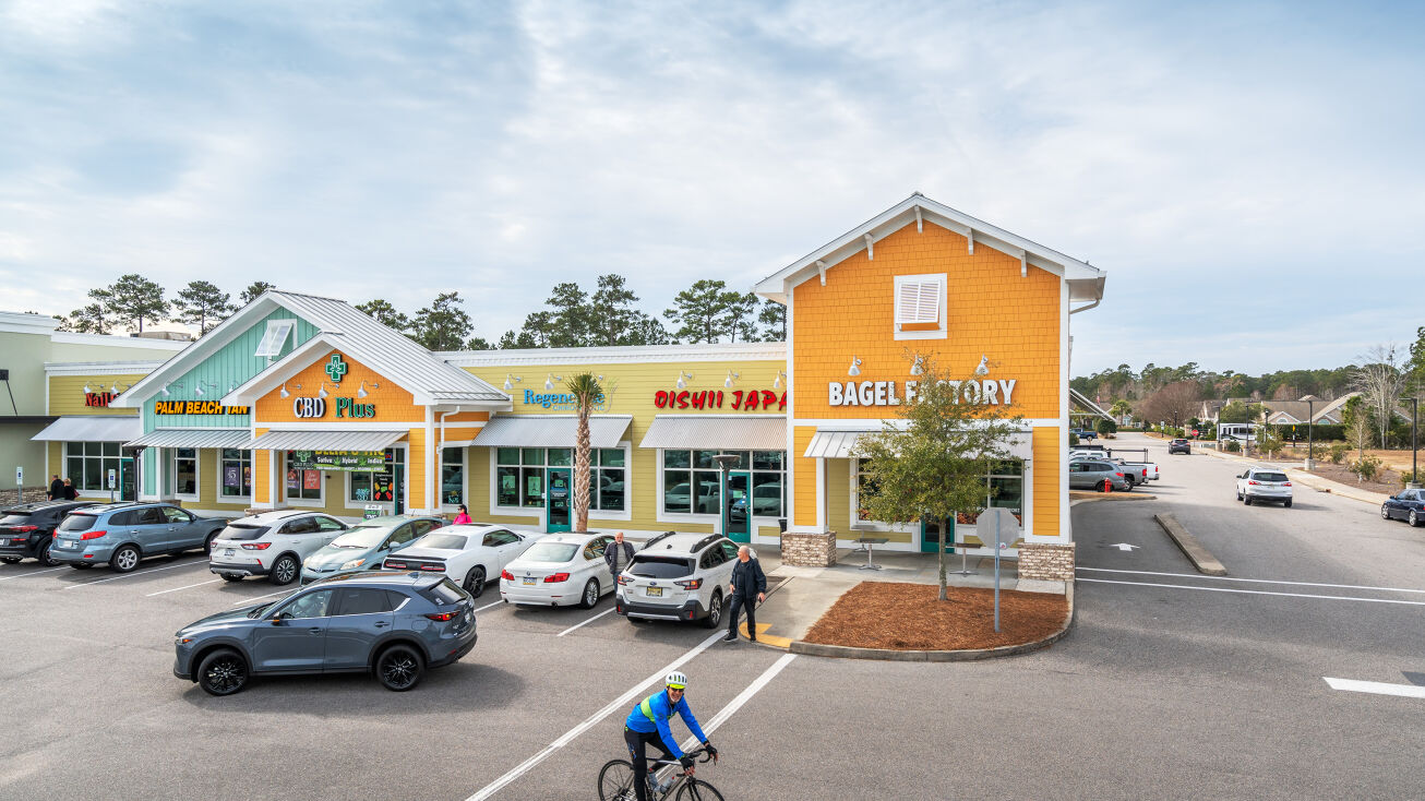 minale1037【Shoppingcart】Dr. 308-364 Pine Crest Rd, Morehead, KY 40351 - Pinecrest Plaza