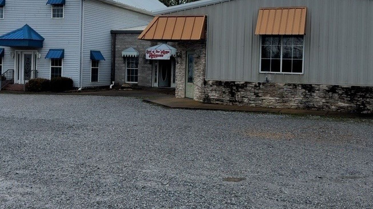 940 Old Fort Rd, Fort Deposit, AL 36032