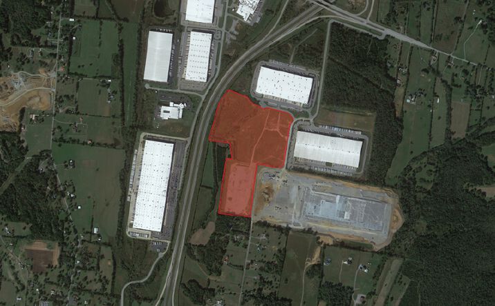 Pictures of Land property located at 2001-2007 Maxwell Ct, Lebanon, TN 37090 for sales - image #1