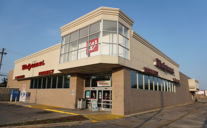 Pictures of Retail property located at 6809 W Belmont Ave, Chicago, IL 60634 for comps - image #1