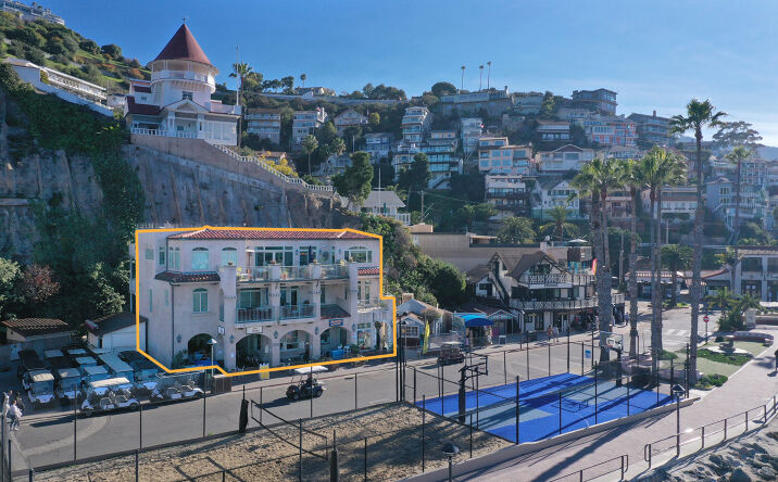 Pictures of Mixed Use property located at 107 Pebbly Beach Rd, Avalon, CA 90704 for sales - image #1