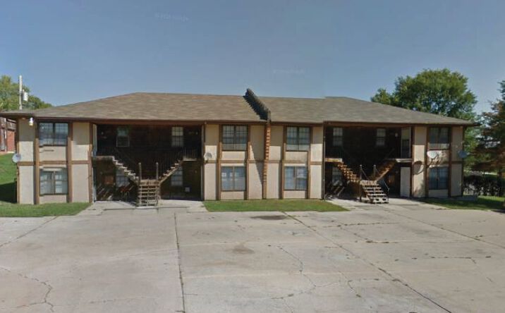 9212 E 54th St, Raytown, MO 64133 | Crexi.com