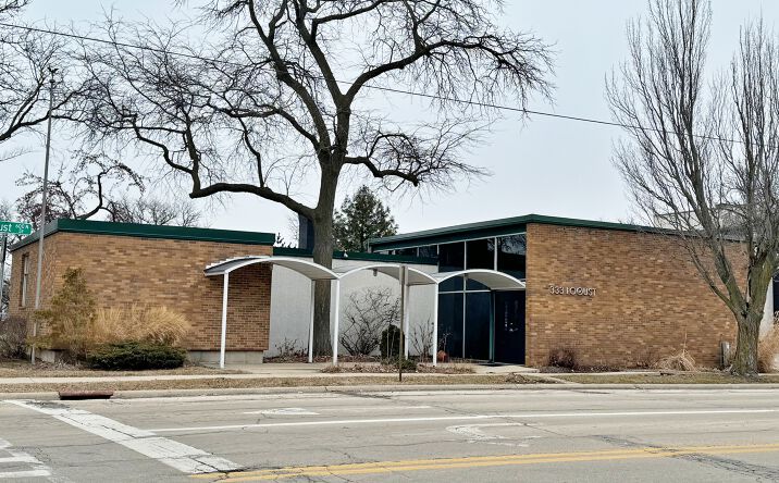 Pictures of Office property located at 333 Locust St, Rockford, IL 61103 for sales - image #1