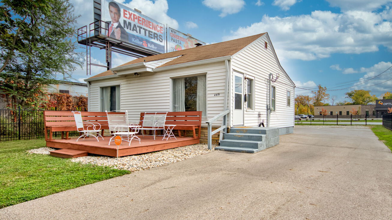4451 Allisonville Rd, Indianapolis, IN 46205