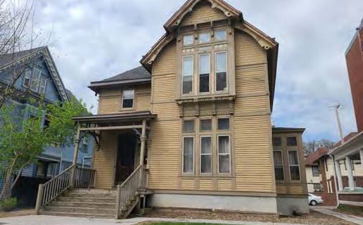 Pictures of Mixed Use property located at 2404 - 2406 Stevens Ave, Minneapolis, MN 55404 for sales - image #1