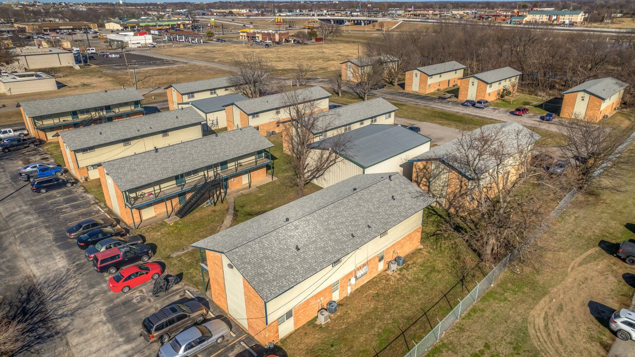 402 S Dogwood St, Owasso, OK 74055