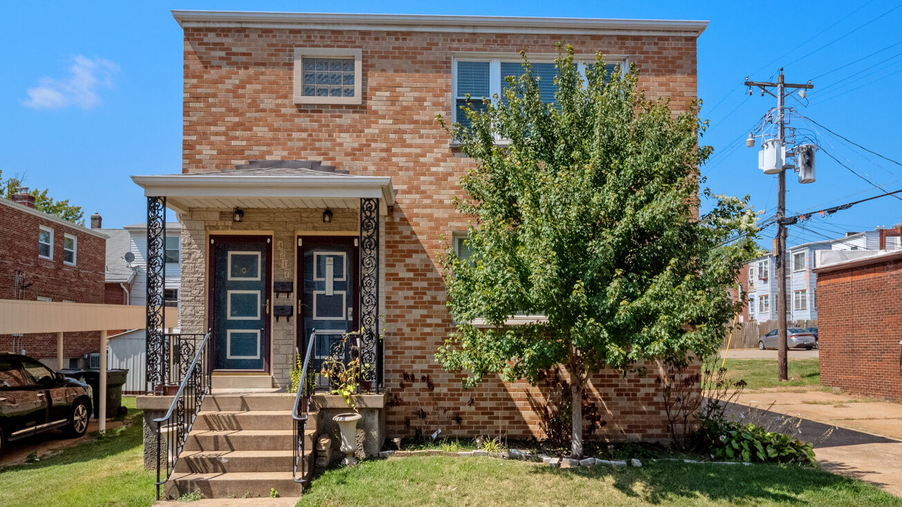 4217 Hereford St, St. Louis, MO 63109