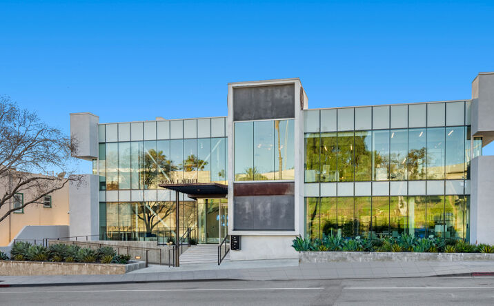 Pictures of Office property located at 909 W Laurel St, San Diego, CA 92101 for sales - image #1