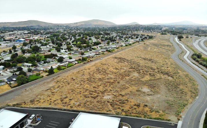 Pictures of Land property located at 1550 Tapteal Dr, Richland, WA 99352 for sales - image #1