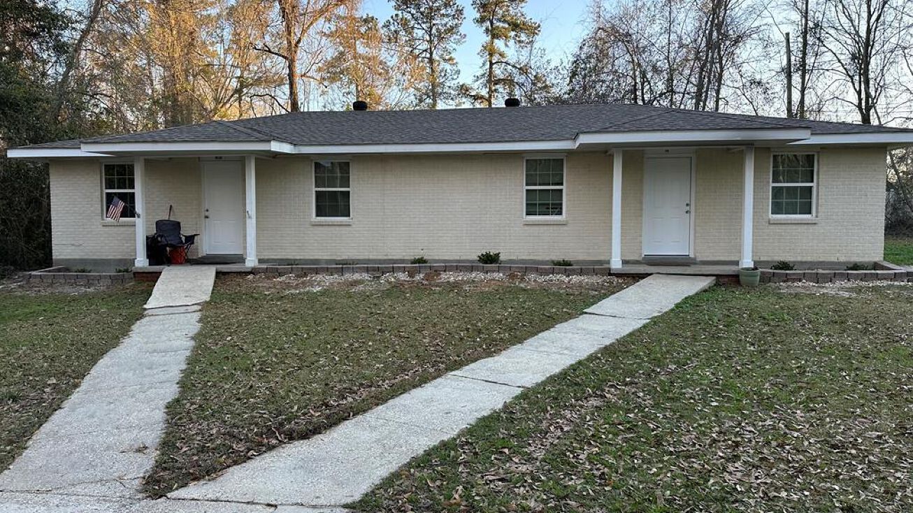 408 E. Eighth St., Picayune, MS 39466