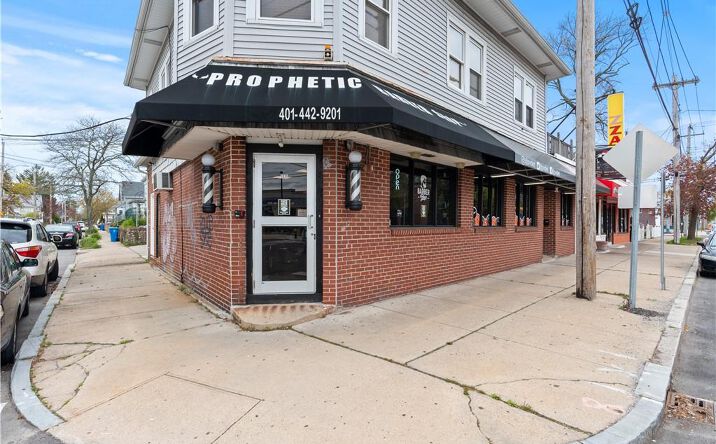 Pictures of Special Purpose property located at 189 Smith Street, Cranston, RI 02905 for sales - image #1