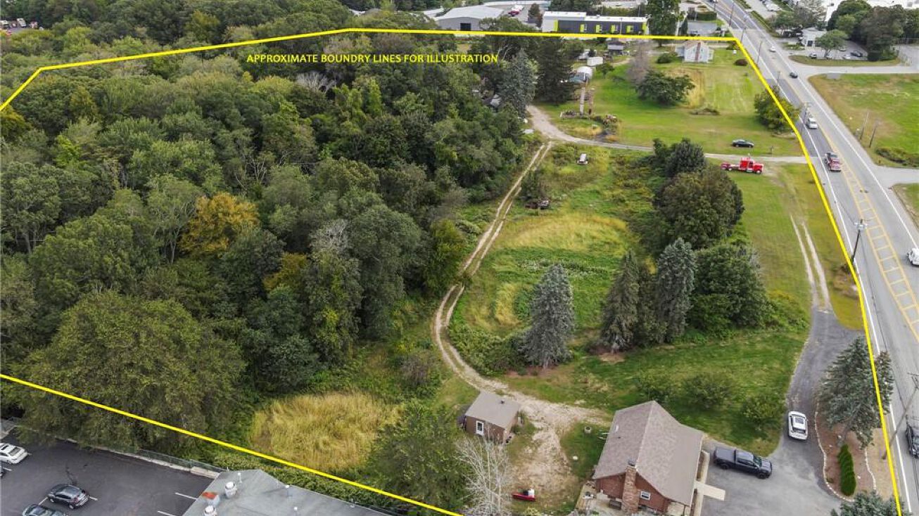 1987 1931 Plainfield PIKE Plainfield Pike, Johnston, RI 02919