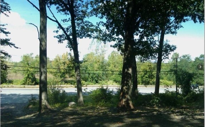 Pictures of Land property located at 2128 Hartford AV Hartford Avenue, Johnston, RI 02919 for sales - image #1