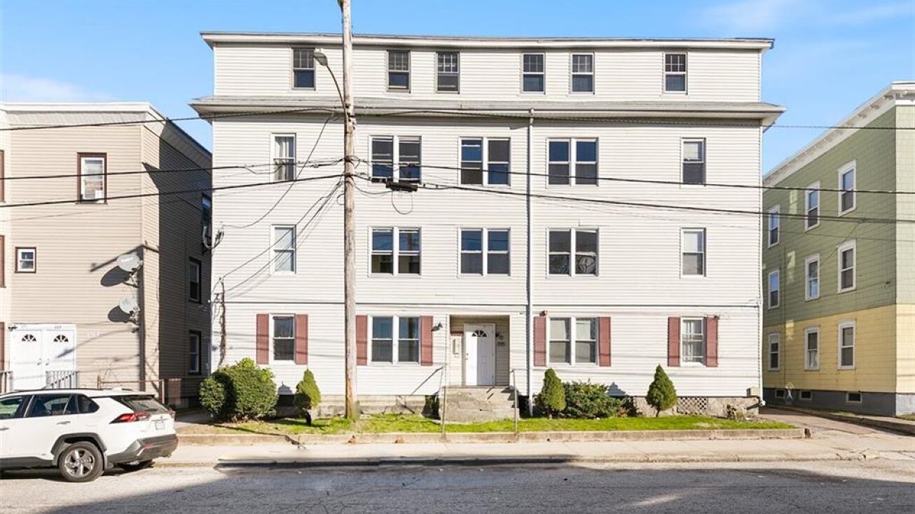 357 Burnside AV Burnside Avenue, Woonsocket, RI 02895