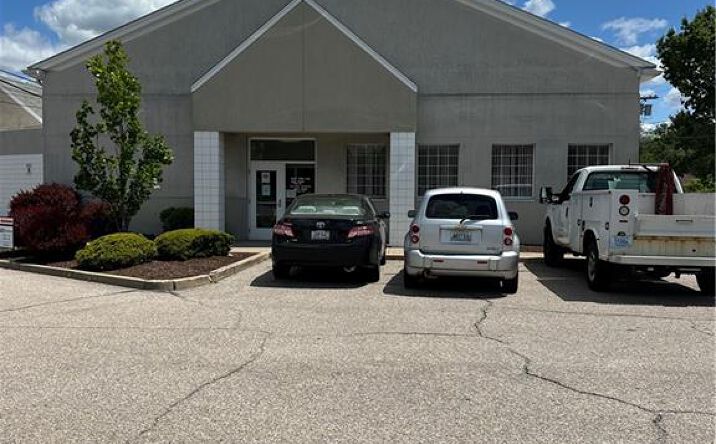 Pictures of Land, Office, Special Purpose property located at 1050 Warwick AV Warwick Avenue, Warwick, RI 02888 for sales - image #1