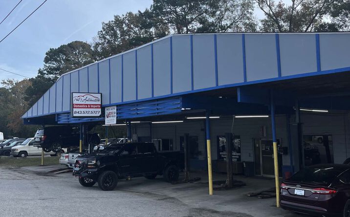 Pictures of Retail property located at 121 S Goose Creek Blvd, Goose Creek, SC 29445 for sales - image #1
