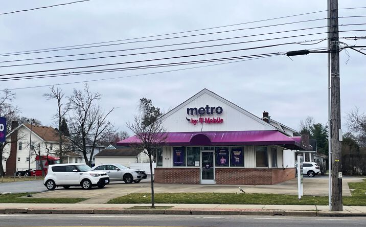 Pictures of Retail property located at 969 Copley Rd, Akron, OH 44320 for sales - image #1