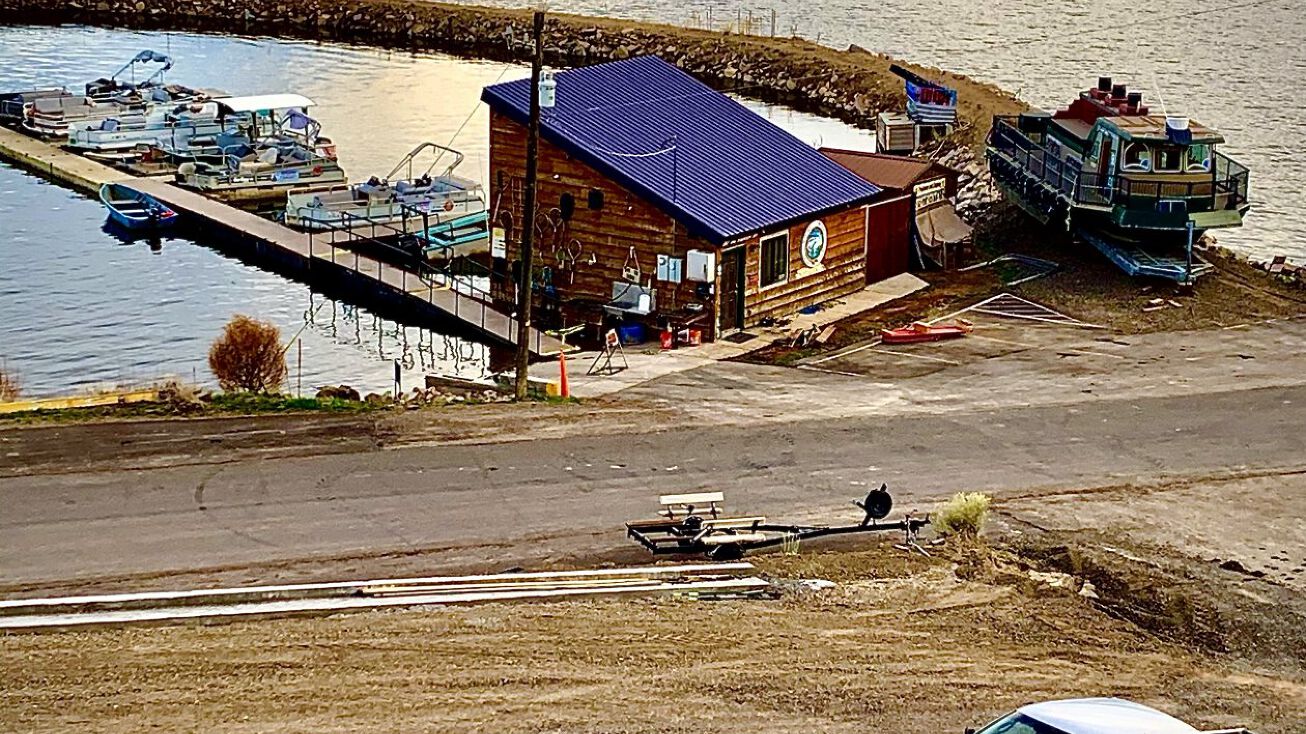 115 E N Shr Rd, Panguitch, UT 84759