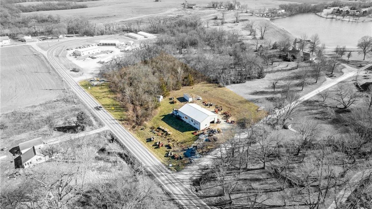 1000 E Highway Z Highway, Bates City, MO 64011