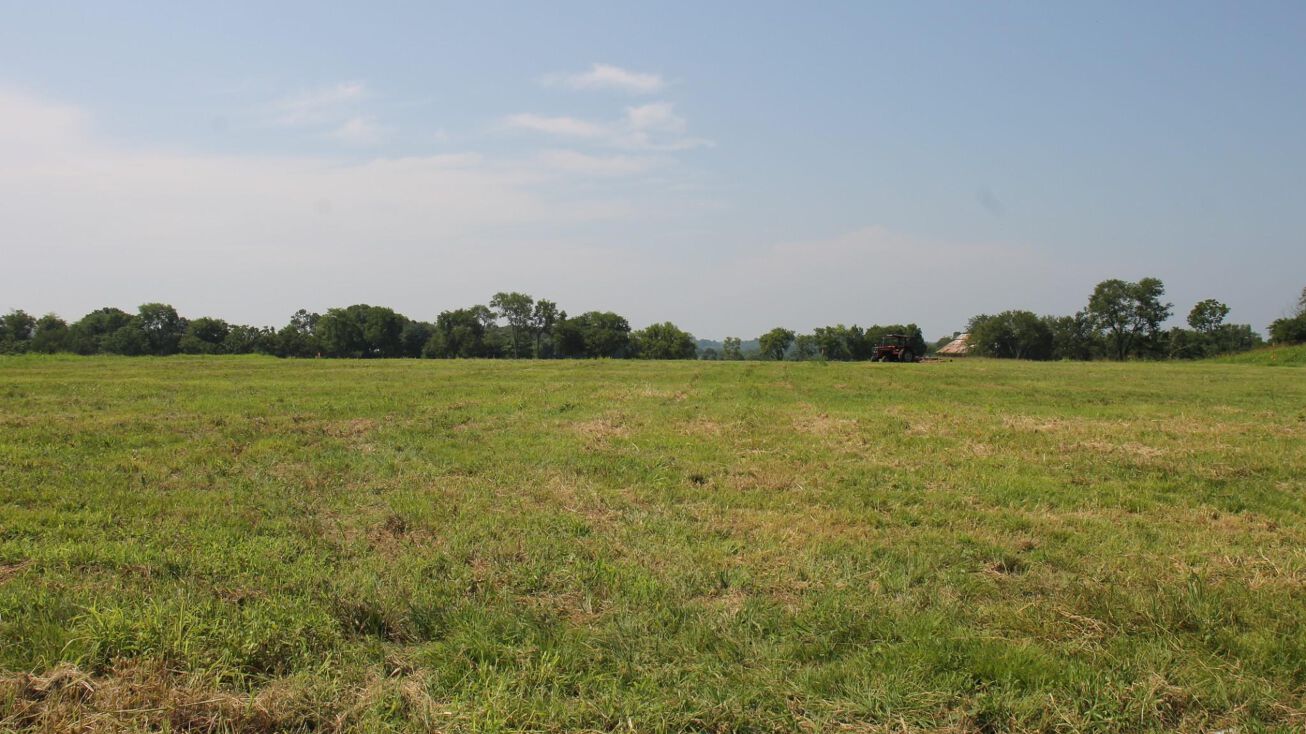 2744 Hartsville Pike, Castalian Springs, TN 37031