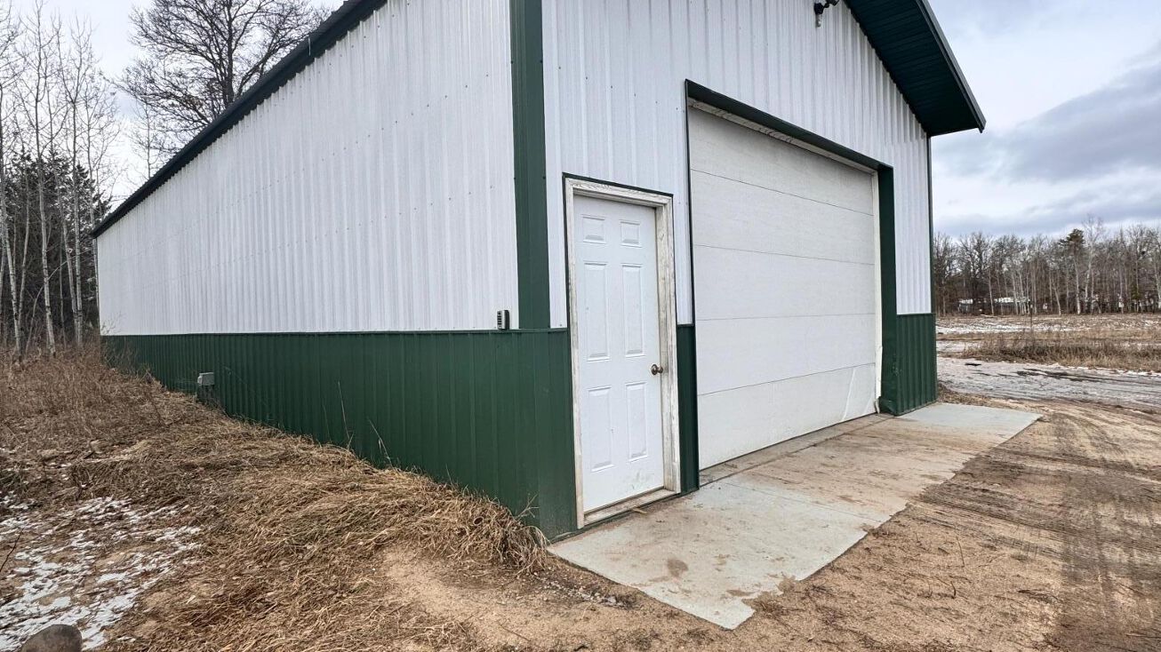 610 Schroeder Road NW, Bemidji, MN 56601