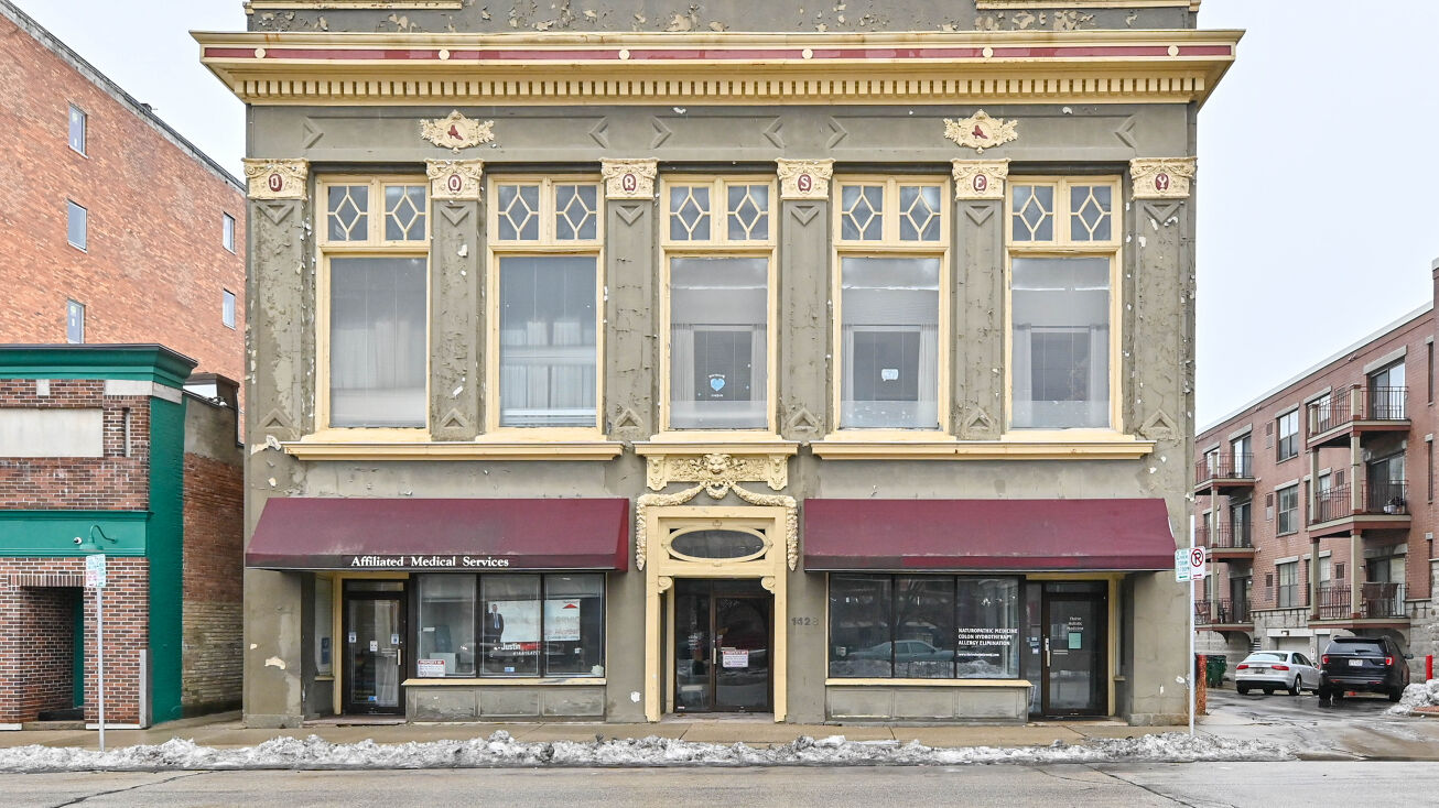 1428-n-farwell-ave-milwaukee-wi-53202-crexi