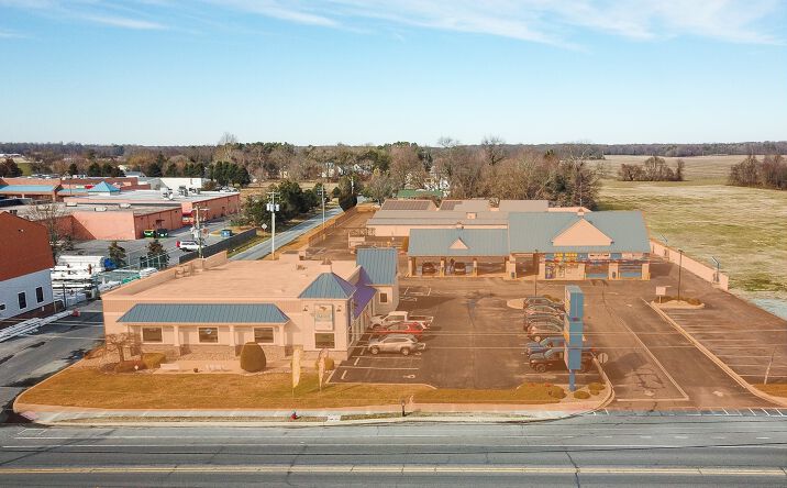 Pictures of Hospitality, Office, Self Storage, Special Purpose property located at 200 Broadkill Rd, Milton, DE 19968 for sales - image #1
