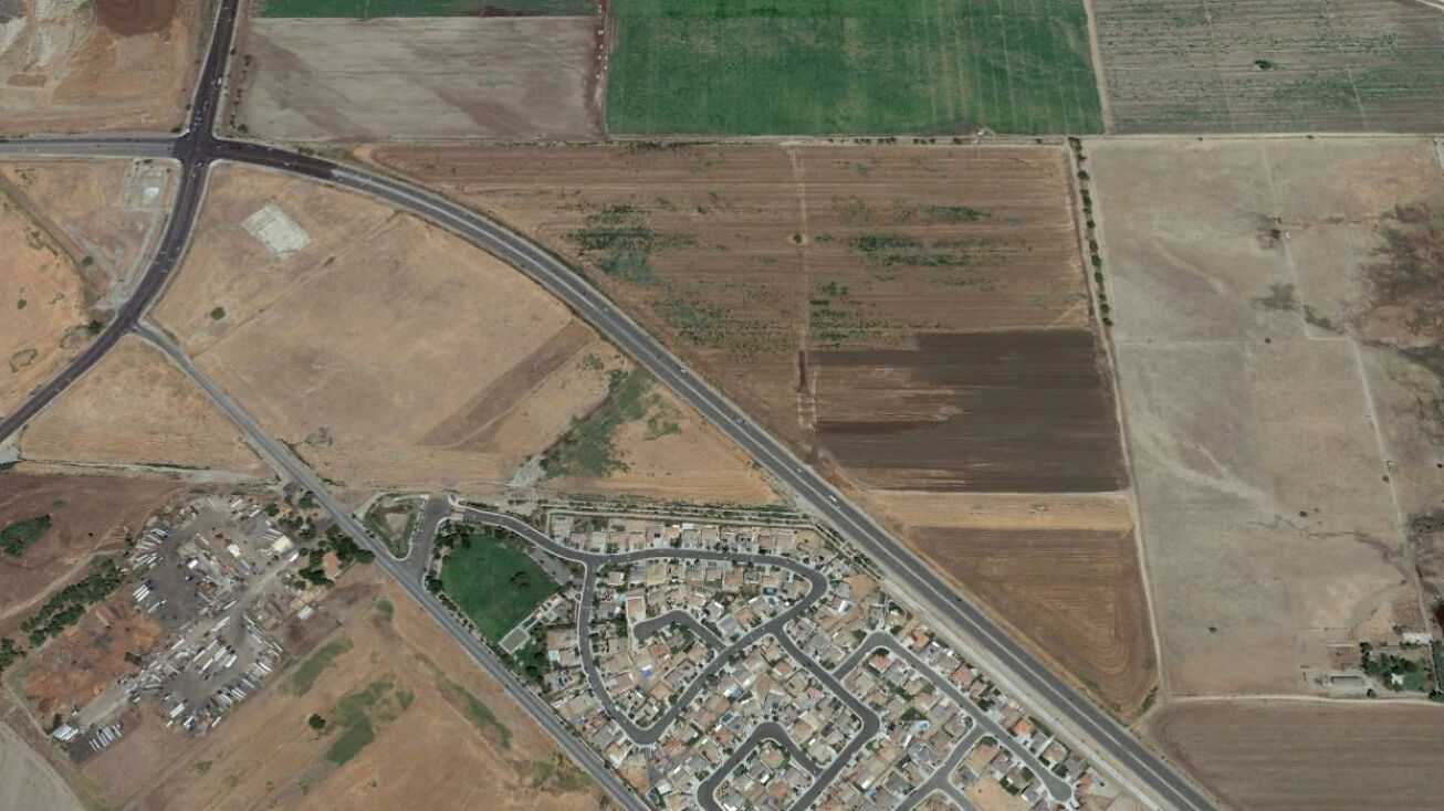 Ramona Expy, San Jacinto, CA 92582