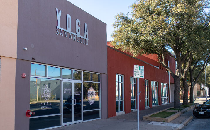 image of property at 63 N CHADBOURNE ST San Angelo TX 76903-5848