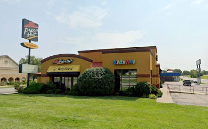 Pictures of Retail property located at 3406 SW Topeka Blvd, Topeka, KS 66611 for sales - image #1