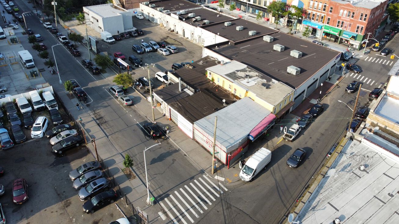 Stop & Shop In Far Rockaway 20-14 Cornaga Ave, Far Rockaway, NY, Queens, NY 11691 | Crexi.com