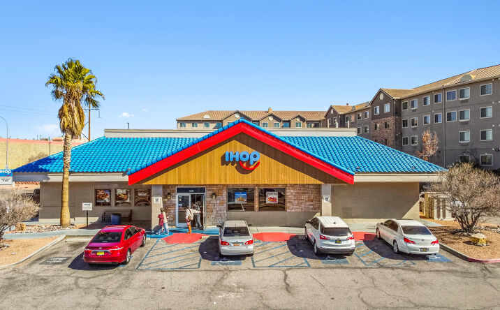 Pictures of Retail property located at 2900 N Telshor Blvd, Las Cruces, NM 88011 for sales - image #1