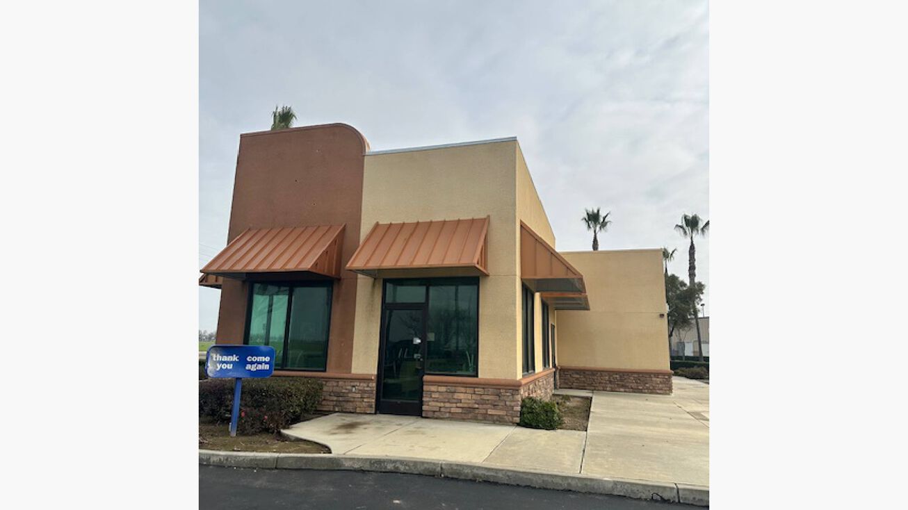 1385 E Robertson Blvd, Chowchilla, CA 93610