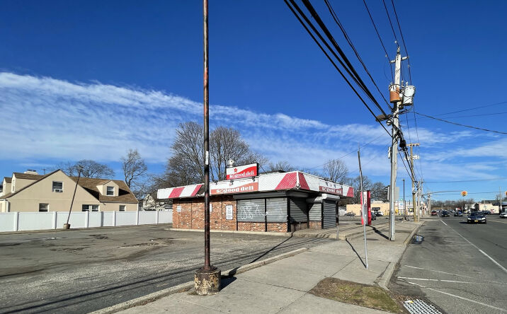 Pictures of Retail property located at 425 Nassau Rd, Roosevelt, NY, Roosevelt, NY 11575 for sales - image #1