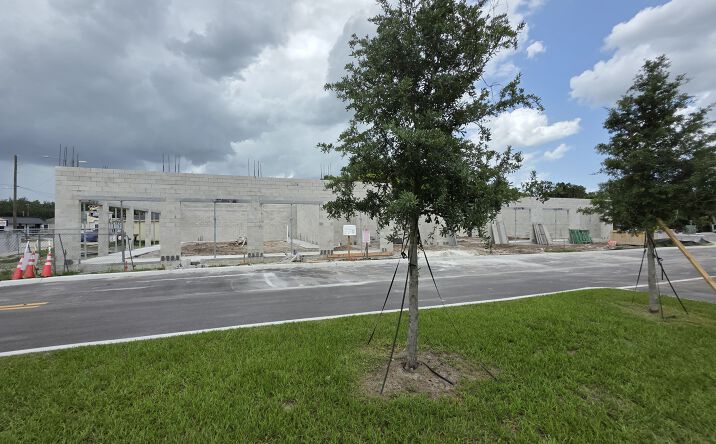 Pictures of Office property located at 425 S Woodland Blvd, DeLand, FL 32720 for sales - image #1