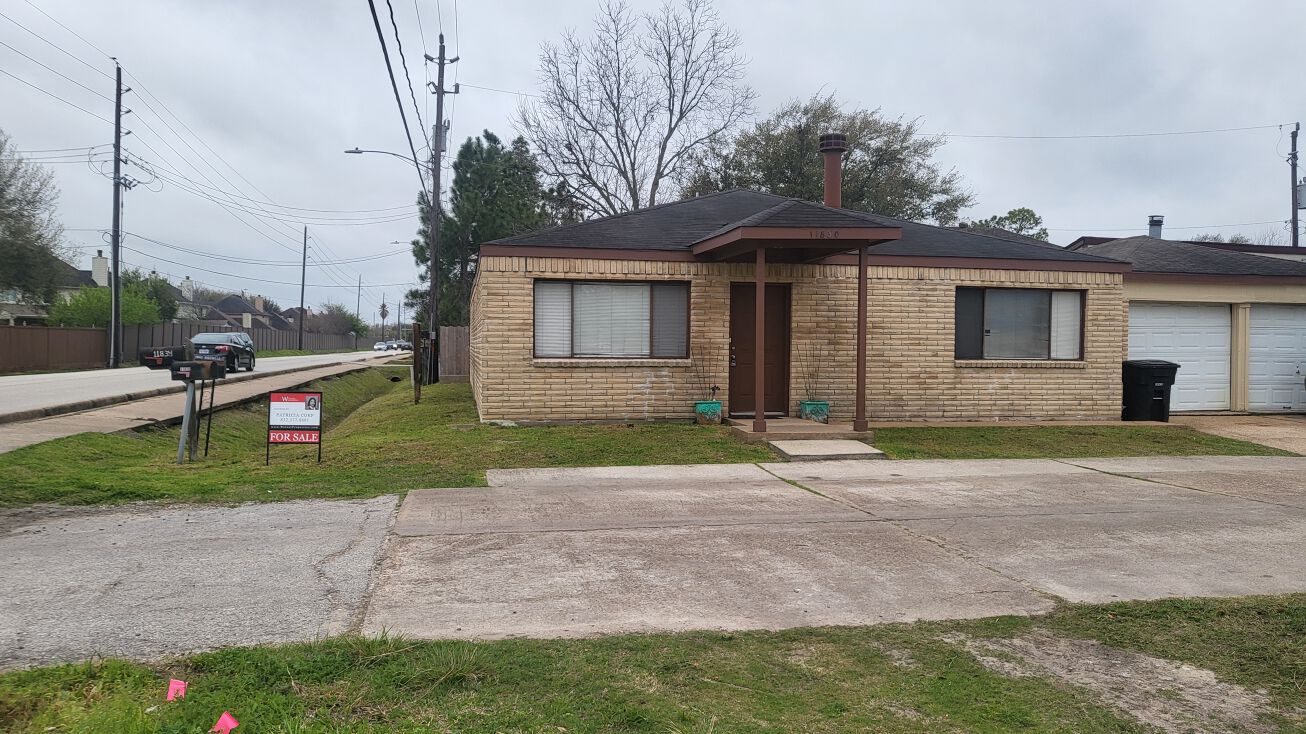 11830 Riceville School Rd, Houston, TX 77031