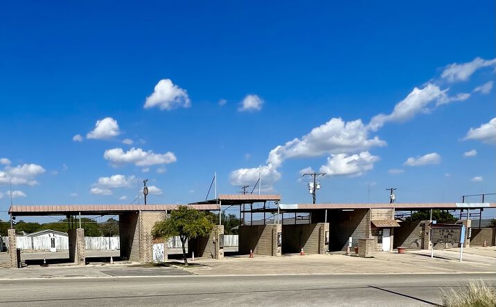 Pictures of Special Purpose property located at 310 Casa Dr, Copperas Cove, TX 76522 for sales - image #1